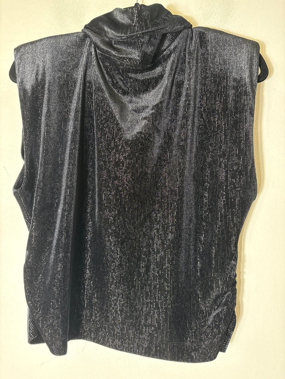 Maeve Black Sleeveless Metalllic High Neck V-Back Sz L